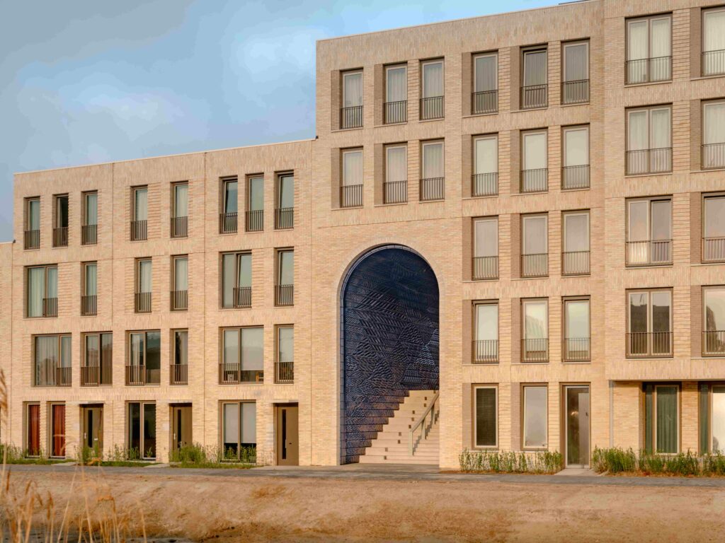 Photo credit: Riccardo De Vecchi