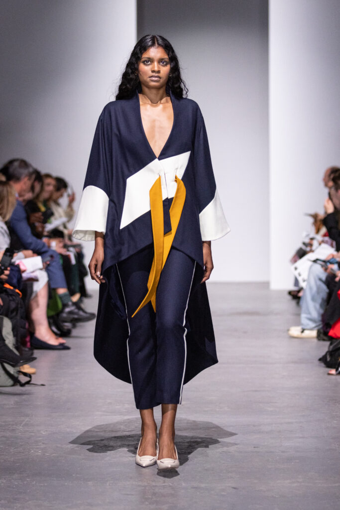 Markos Tranakas: Linear Principles and Infinite Progressions’