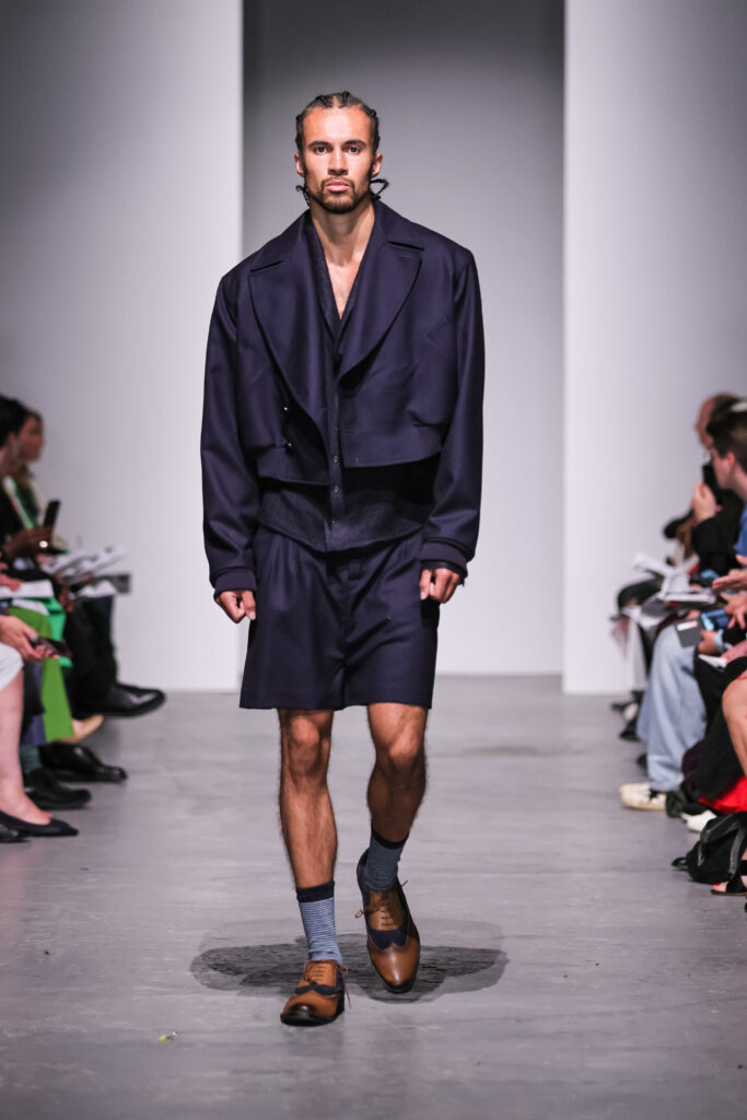 Soraya Behzadi: Bicycle Thieves