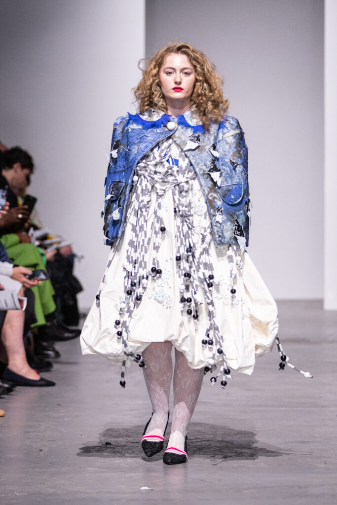 Jessica Storey: I Only Mark the Hours That Shine.