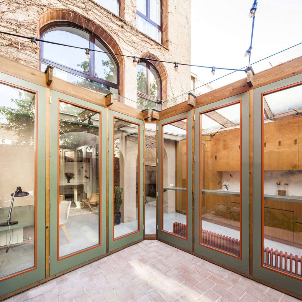 Photo credit: Eugeni Bach