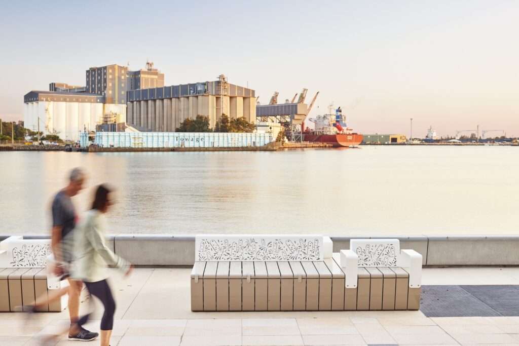 Honeysuckle Park Newcastle Australia. Street + Garden. Photo Credit: Florian Groehn.