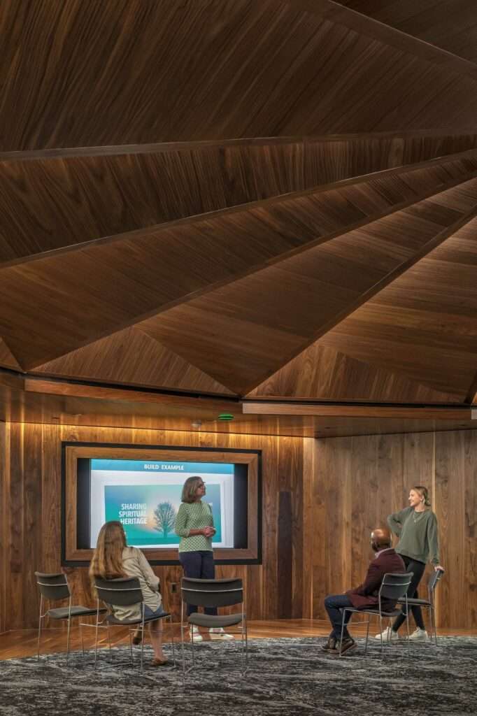 Photo credit: Justin Maconochie