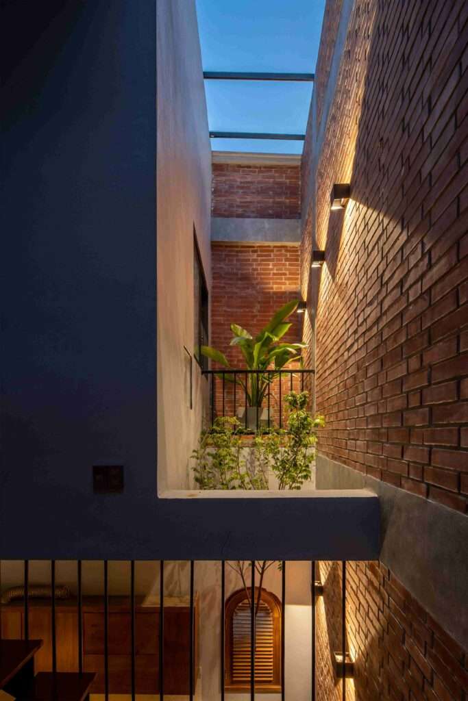 Photo credit: Hoang Le