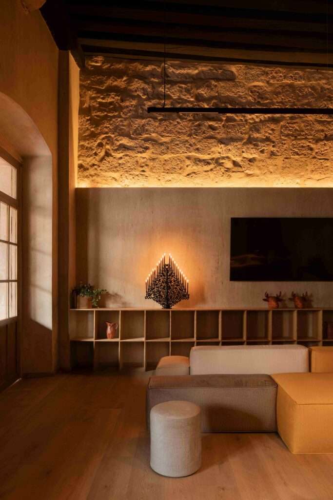 Photo credit: Cesar Belio