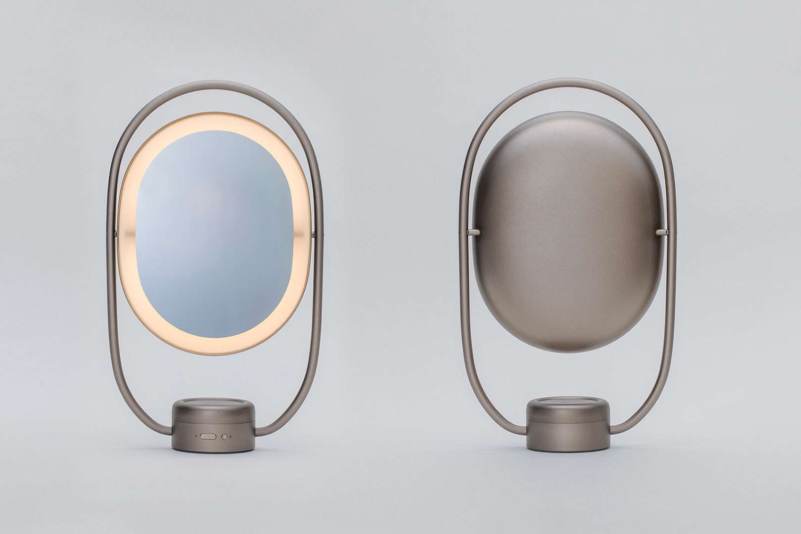 Lei Light Reflection