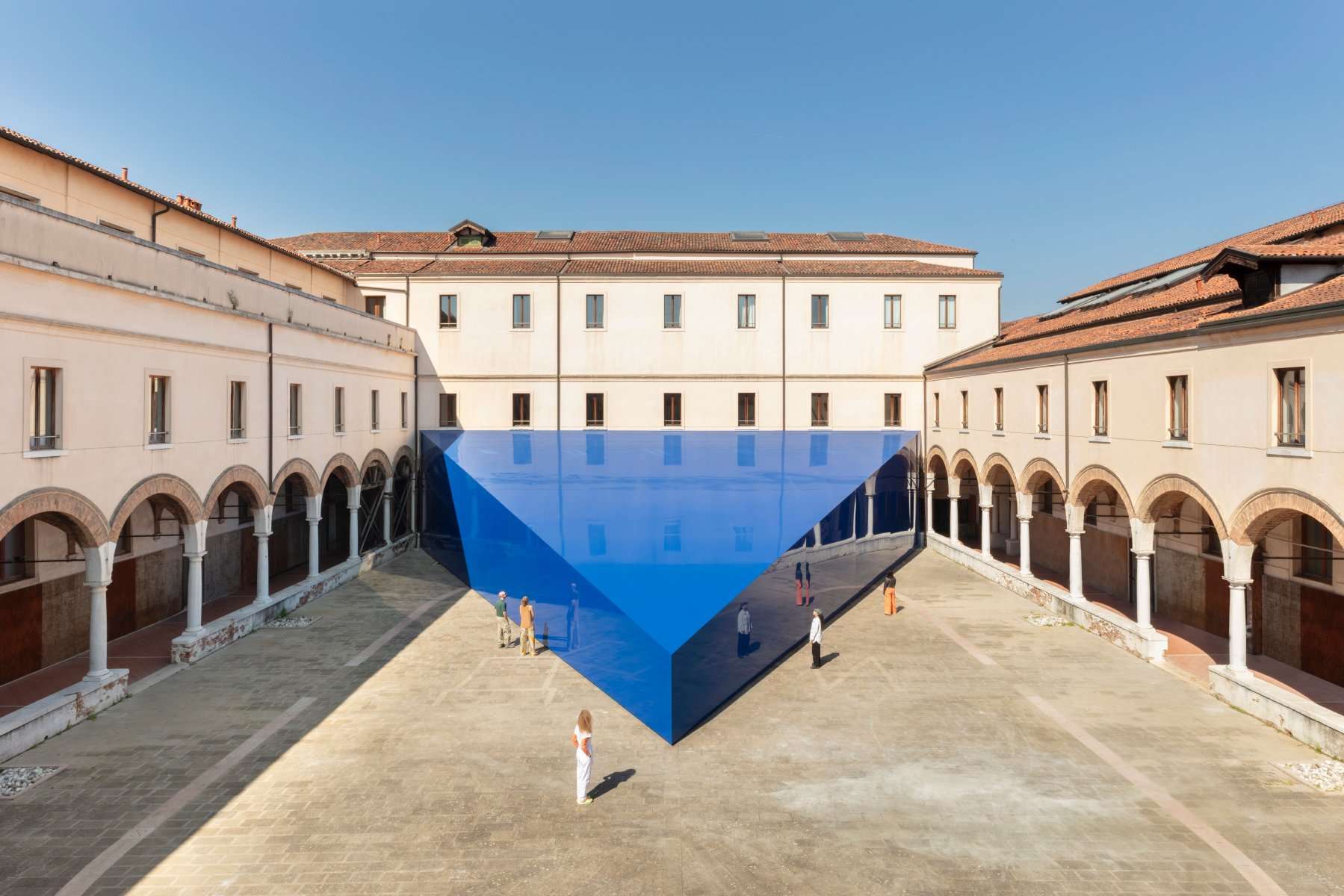 UNA/UNLESS Designed a Temporary Pavilion for Josèfa Ntjam's “swell