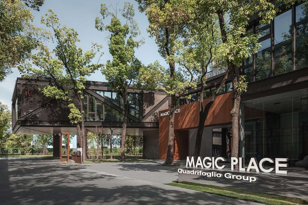 The MAGIC PLACE Office - Life Experience Hal