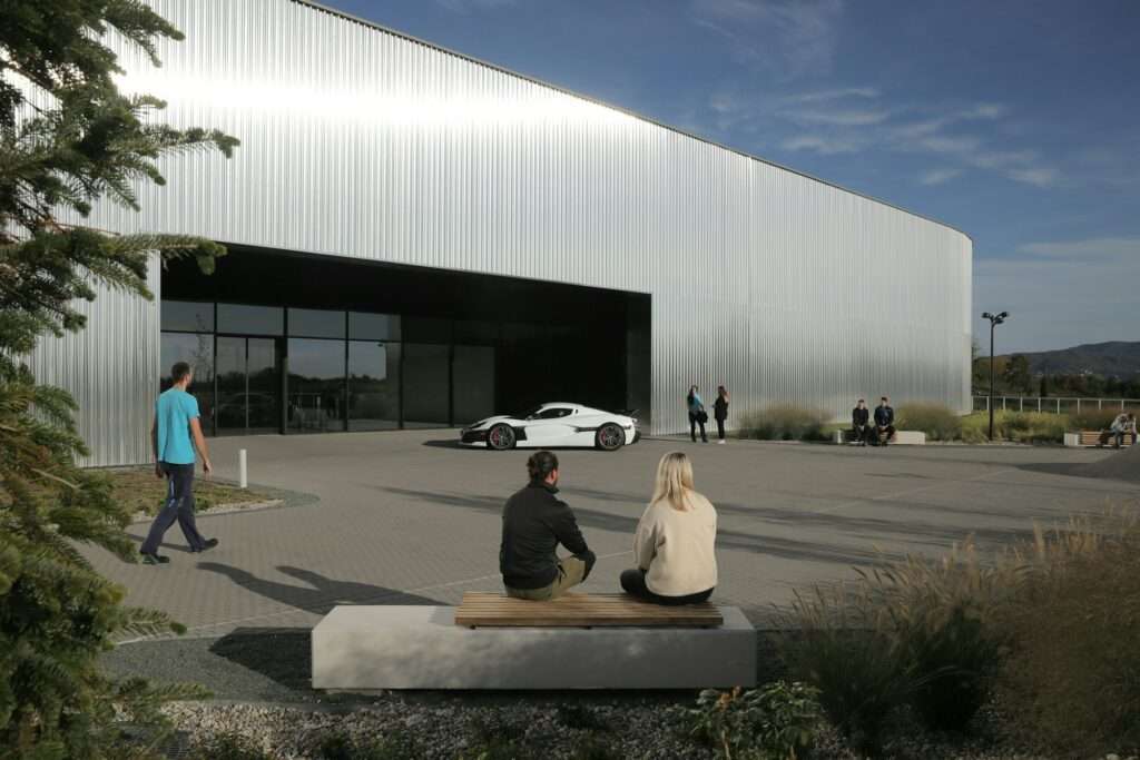 Designed by renowned Croatian architecture firm 3LHD, the Rimac Campus