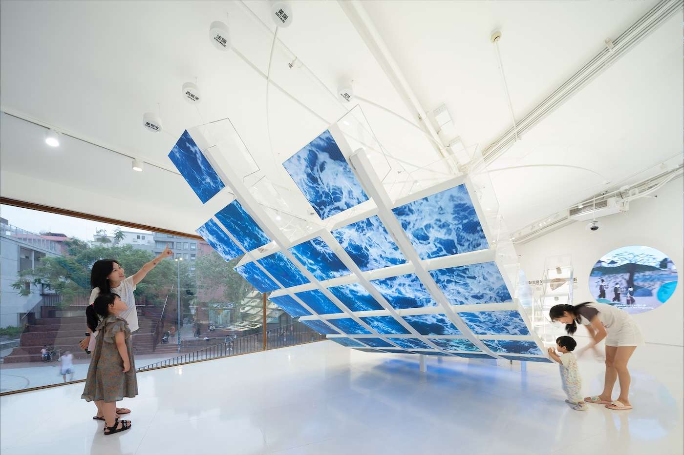 Diverse Homology Pavilion