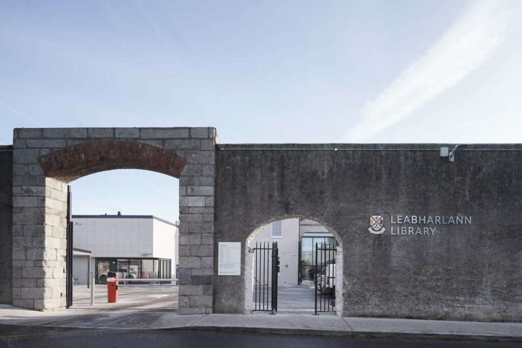 Conversion of Naas Town Hall into Kildare Library and Cultural Centre DEATON LYSAGHT ARCHITECTS