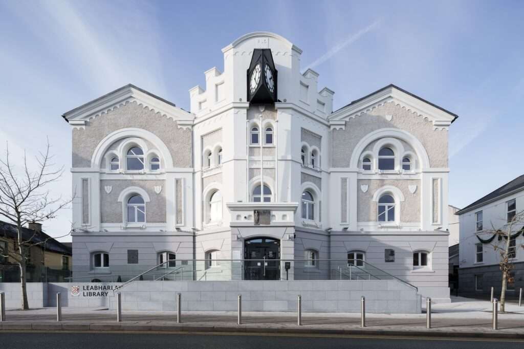 Conversion of Naas Town Hall into Kildare Library and Cultural Centre DEATON LYSAGHT ARCHITECTS