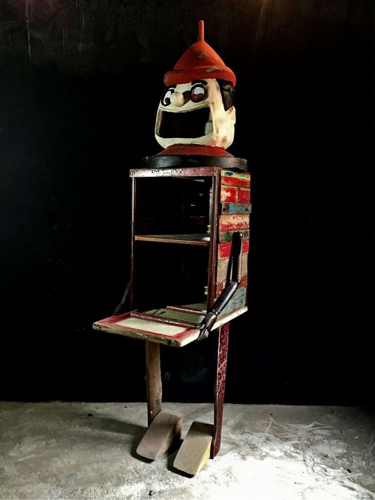 Adam Hunt’s Extreme Art of Sustainability: Bad Mama Keelung