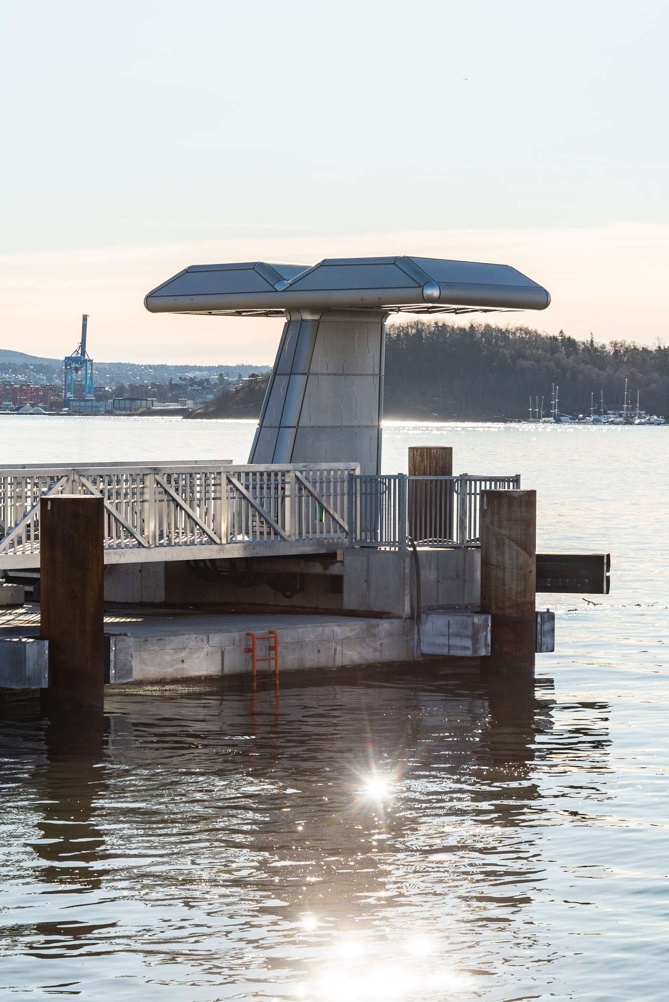 Charging Tower 02 at Rådhusbrygge 4