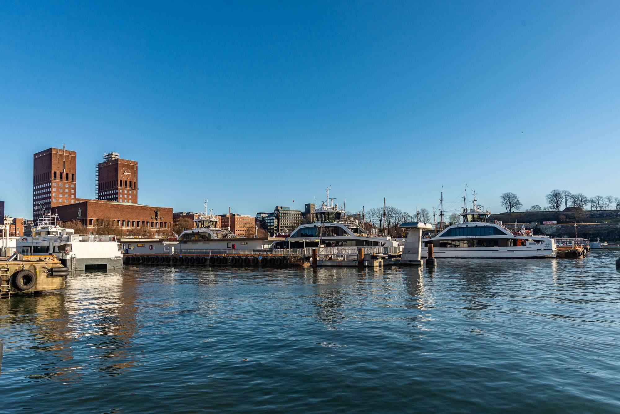 Charging Tower 02 at Rådhusbrygge 4