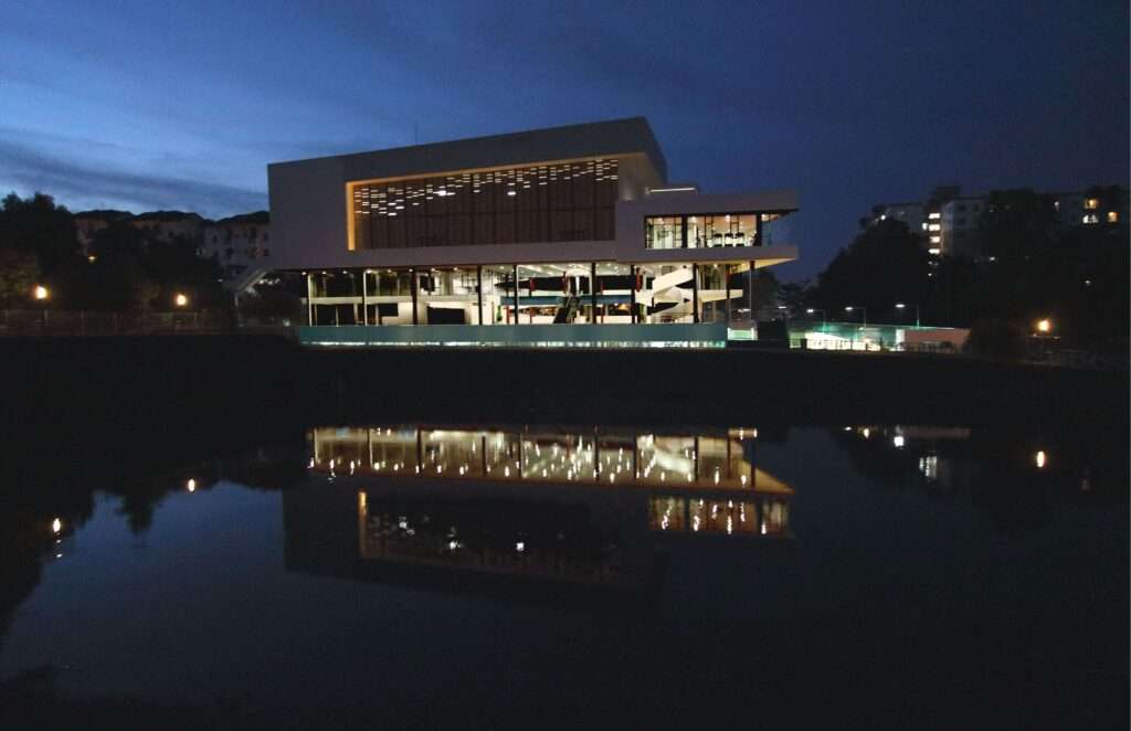 The Concrete Cloud - Water that cascades down from one water element to another water element at various floors together with the lake further cools down the breeze that penetrates the building