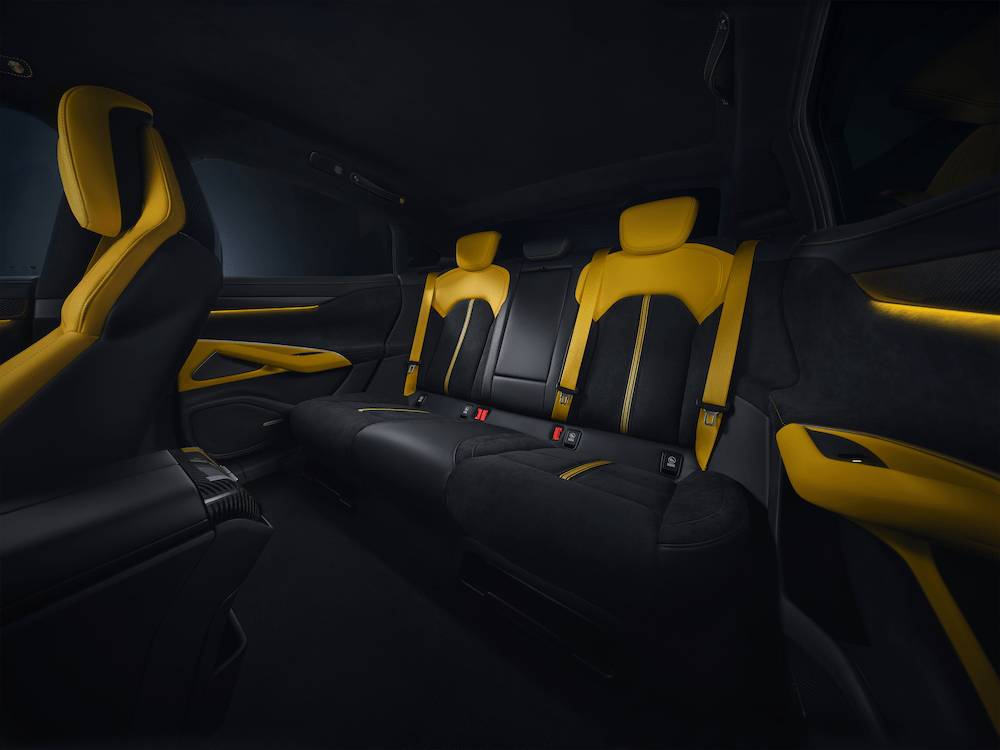 Xiaomi SU7 Ultra Unveiled: The Ultimate Performance Technology Sedan