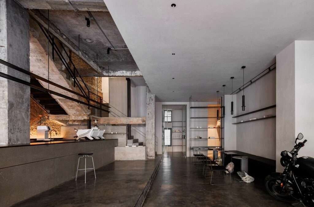 Photo credit: LIGHT STRING STUDIO