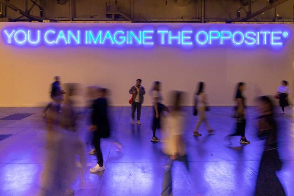 You Can Imagine the Opposite,
Maurizio Nannucci
Euroluce 2023/The City of Lights
©Diego Ravier