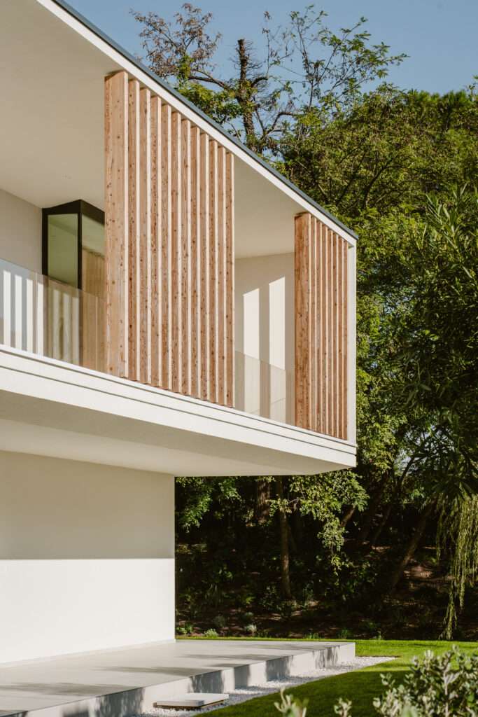 F+C House by Michele Perlini Photo credit: Francesco Scandinavo