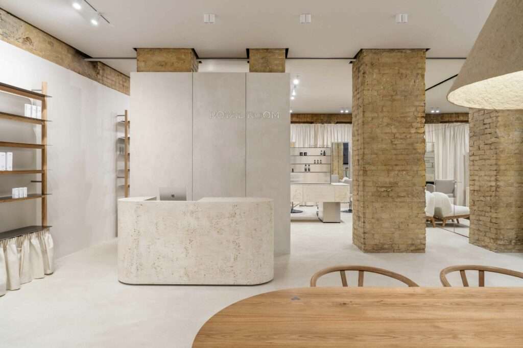 Photo credit: Andriy Bezuglov @bezuglov