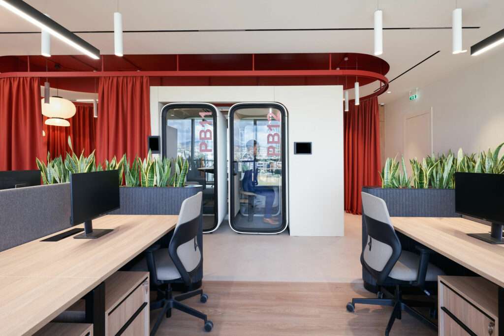 ZIKZAK Architects Transform a Cyprus IT Office Into a Creativity Hub