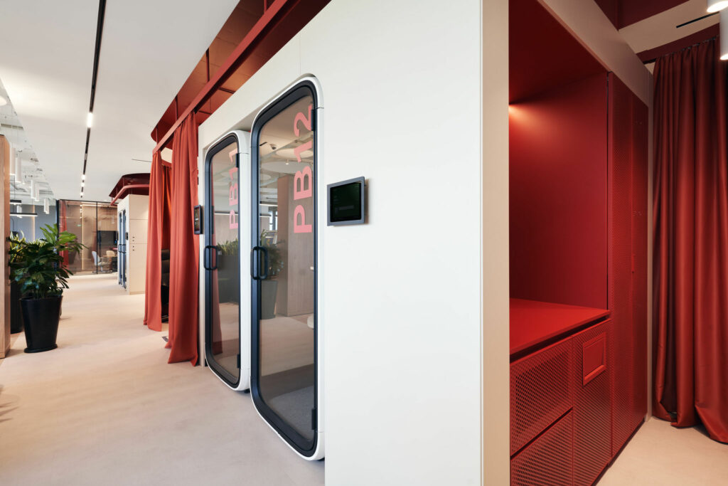 ZIKZAK Architects Transform a Cyprus IT Office Into a Creativity Hub