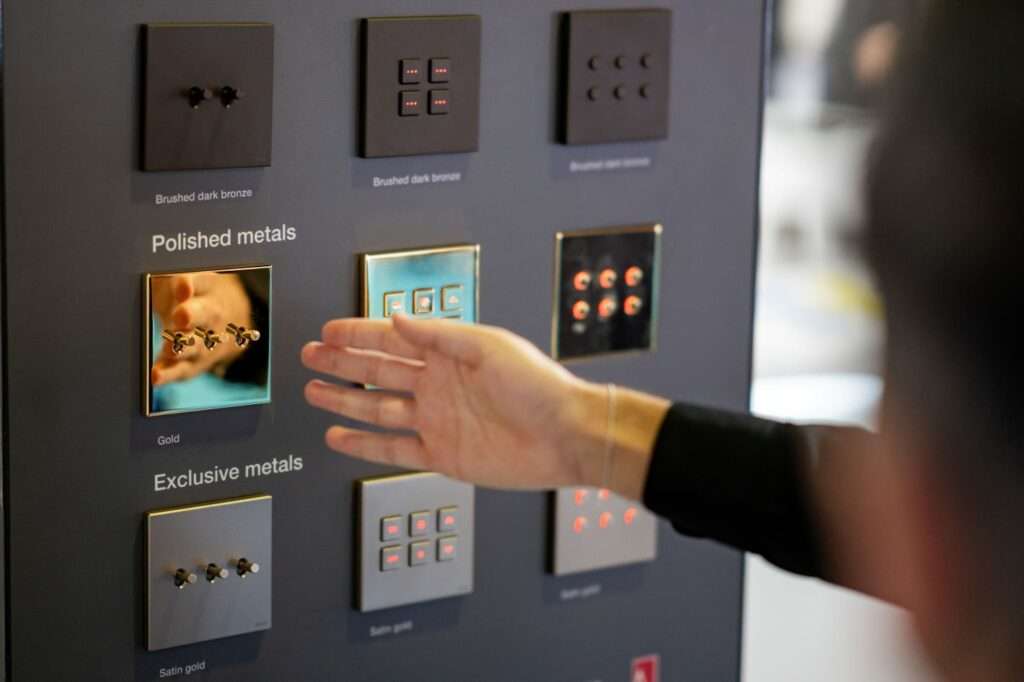 Illuminating Smart Cities: Key Insights from the Smart Building Summit at Light + Intelligent Building Middle East