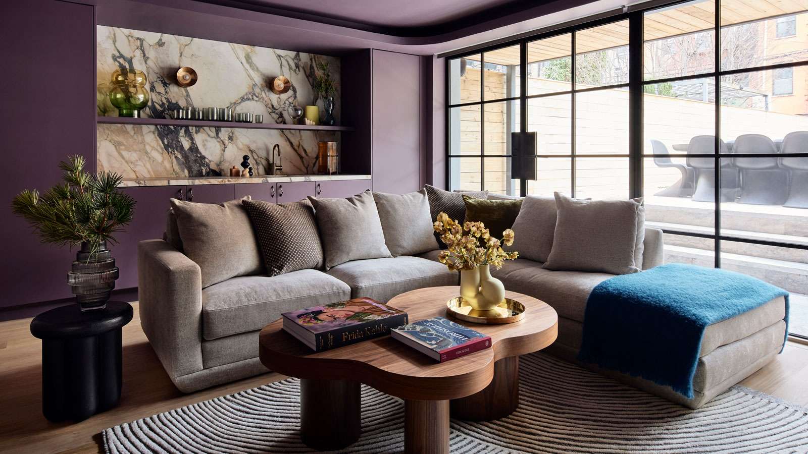 Moody Elegance and Sculptural Forms Shape a Social Boerum Hill Townhouse