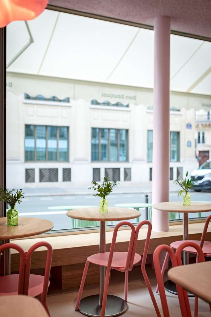 Bon Bouquet Café Paris
