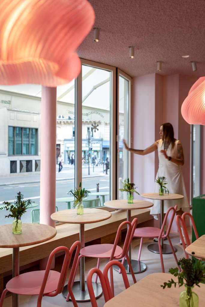 Bon Bouquet Café Paris