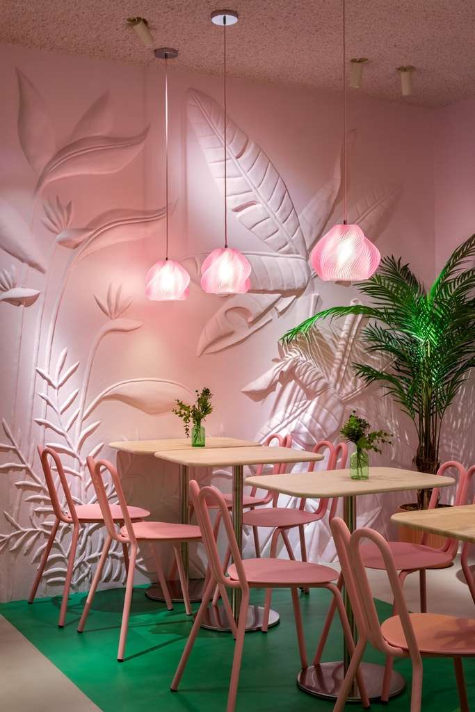 Bon Bouquet Café Paris