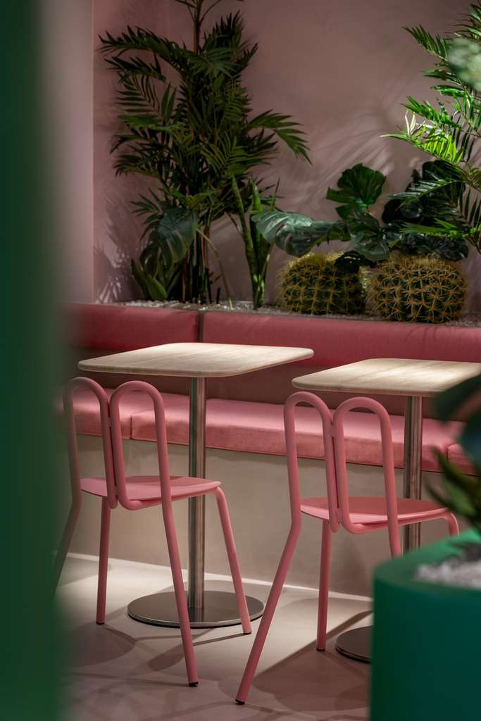 Bon Bouquet Café Paris