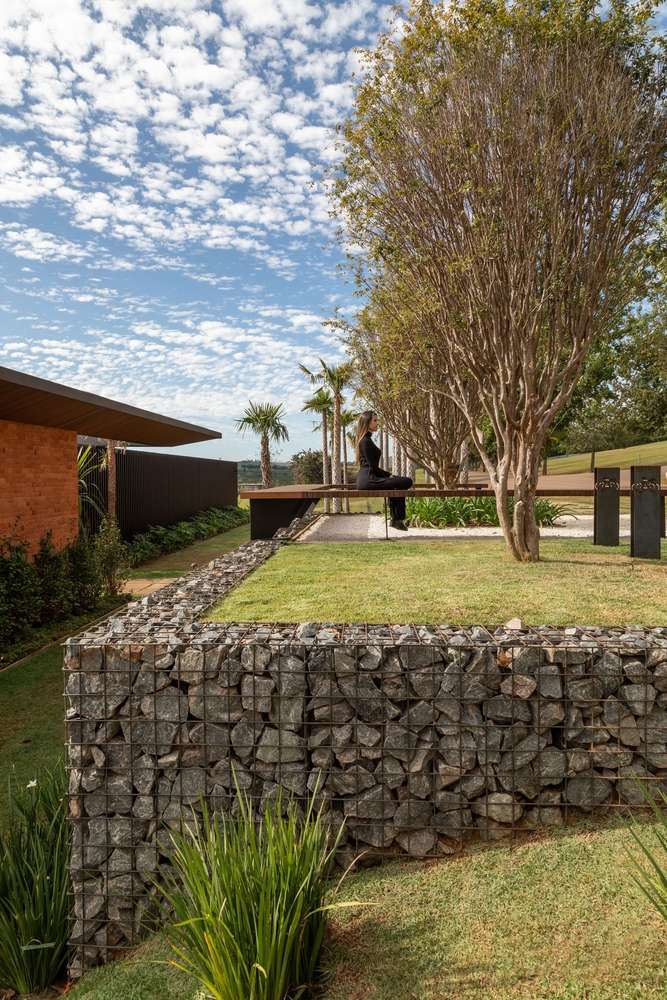 GM house by Padovani Arquitetos