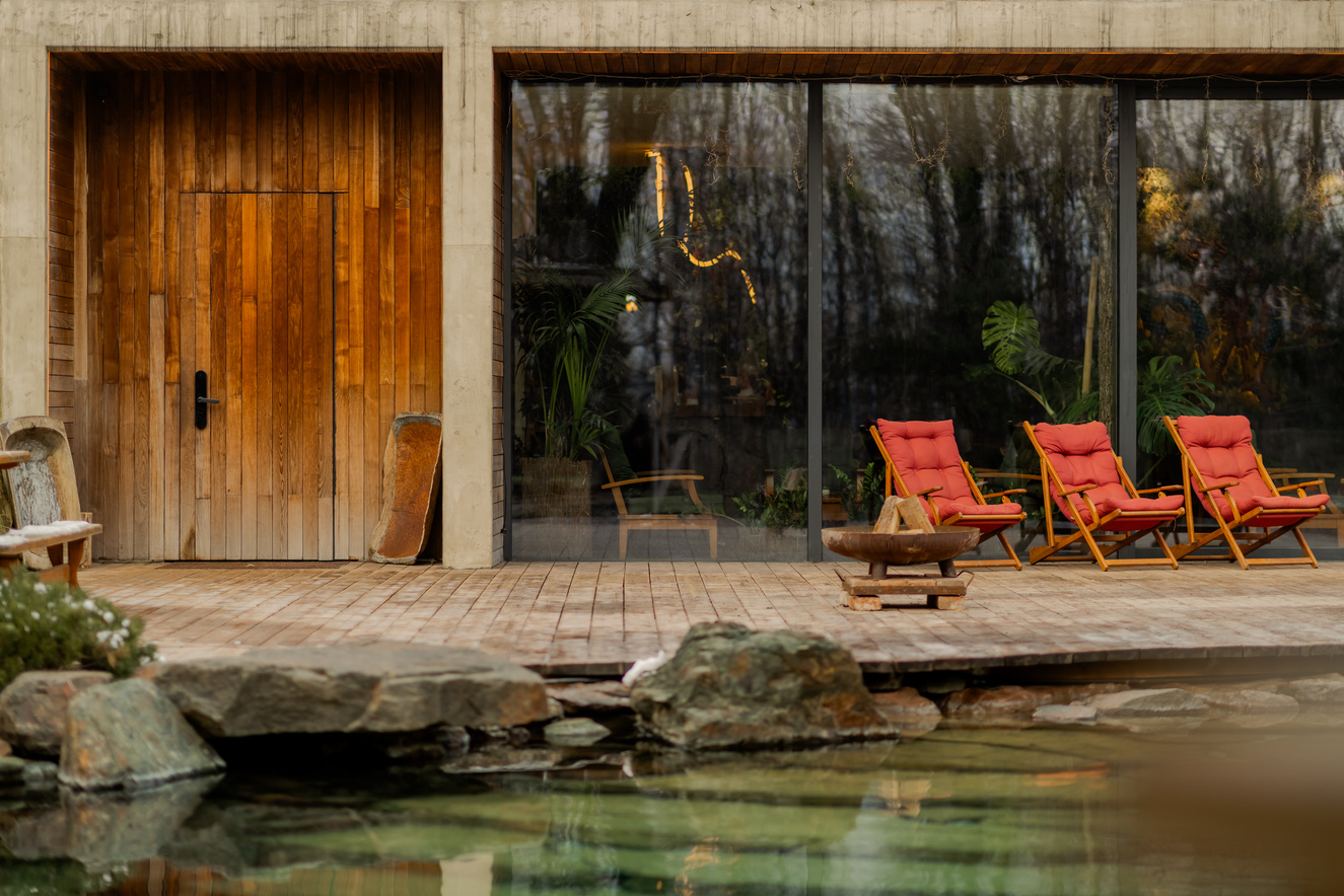 The Woloshyn Bathhouse