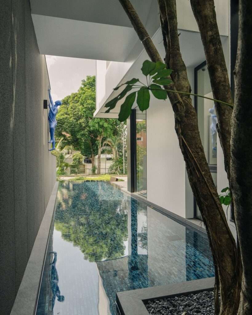The Blueman House by K2LD Architects