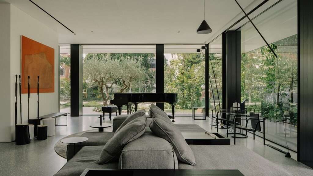 The Blueman House by K2LD Architects