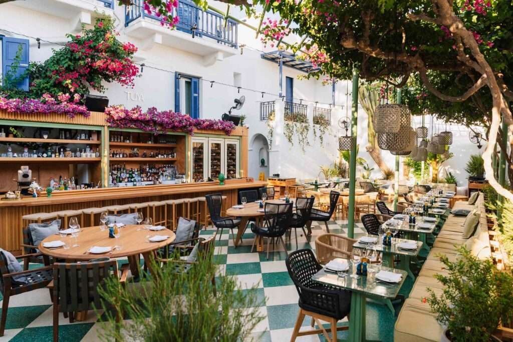 Photo credit: Alex Ionita