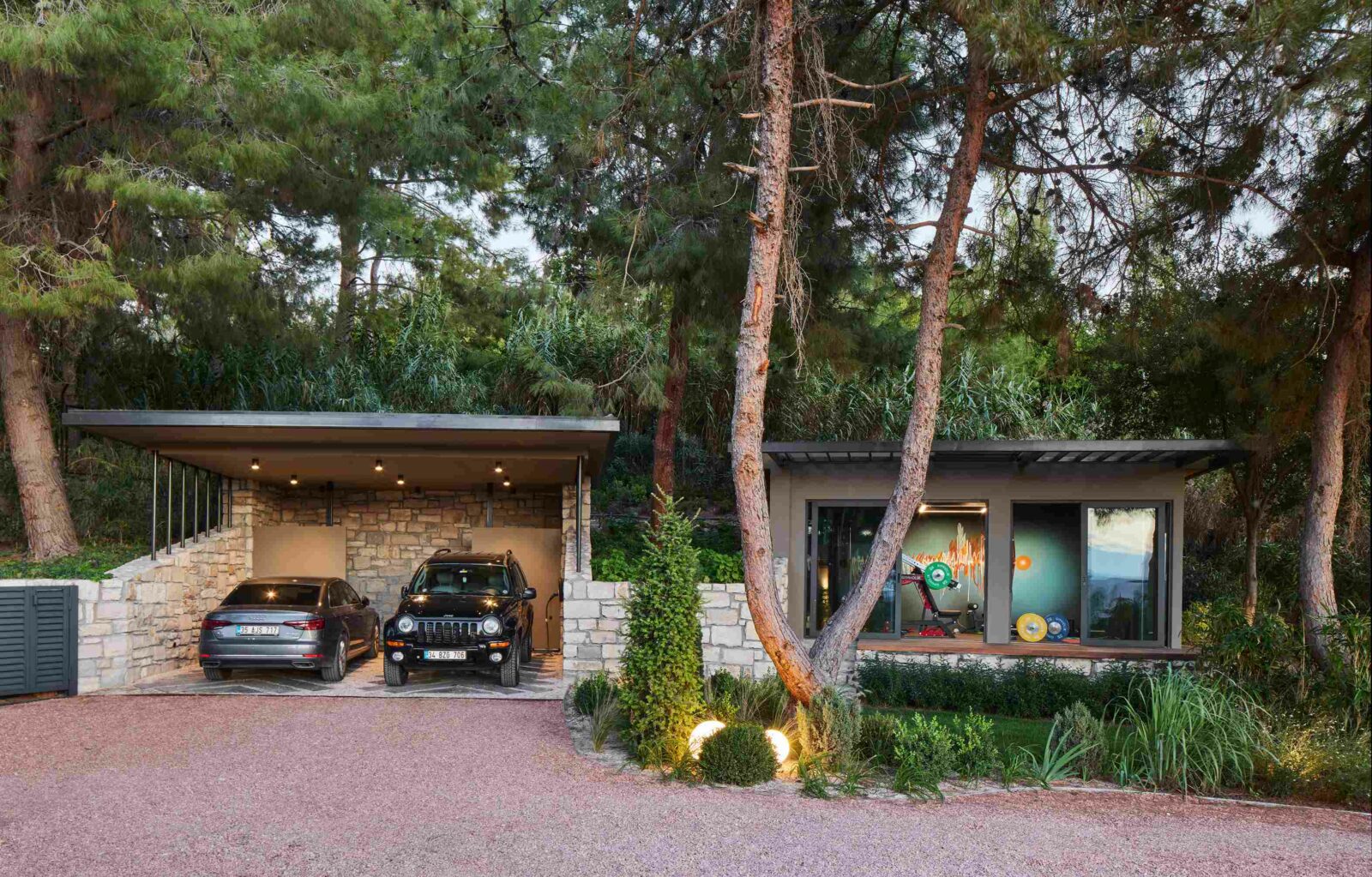 Photo credit: Kadir Asnaz