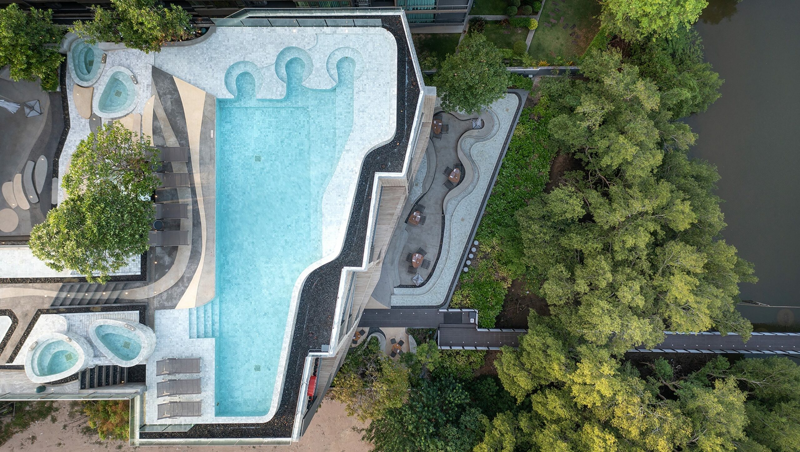 Photo credit: Rungkit Charoenwat