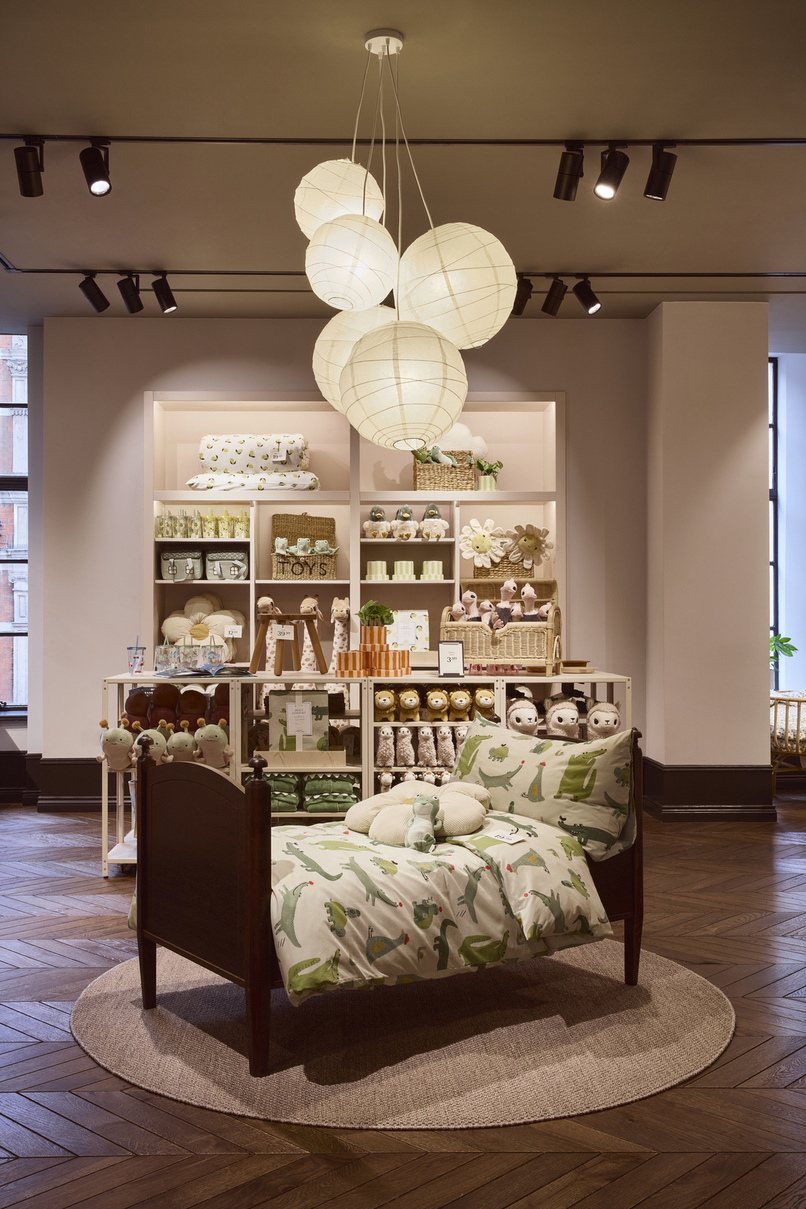 H&M concept store on Regent Street, London