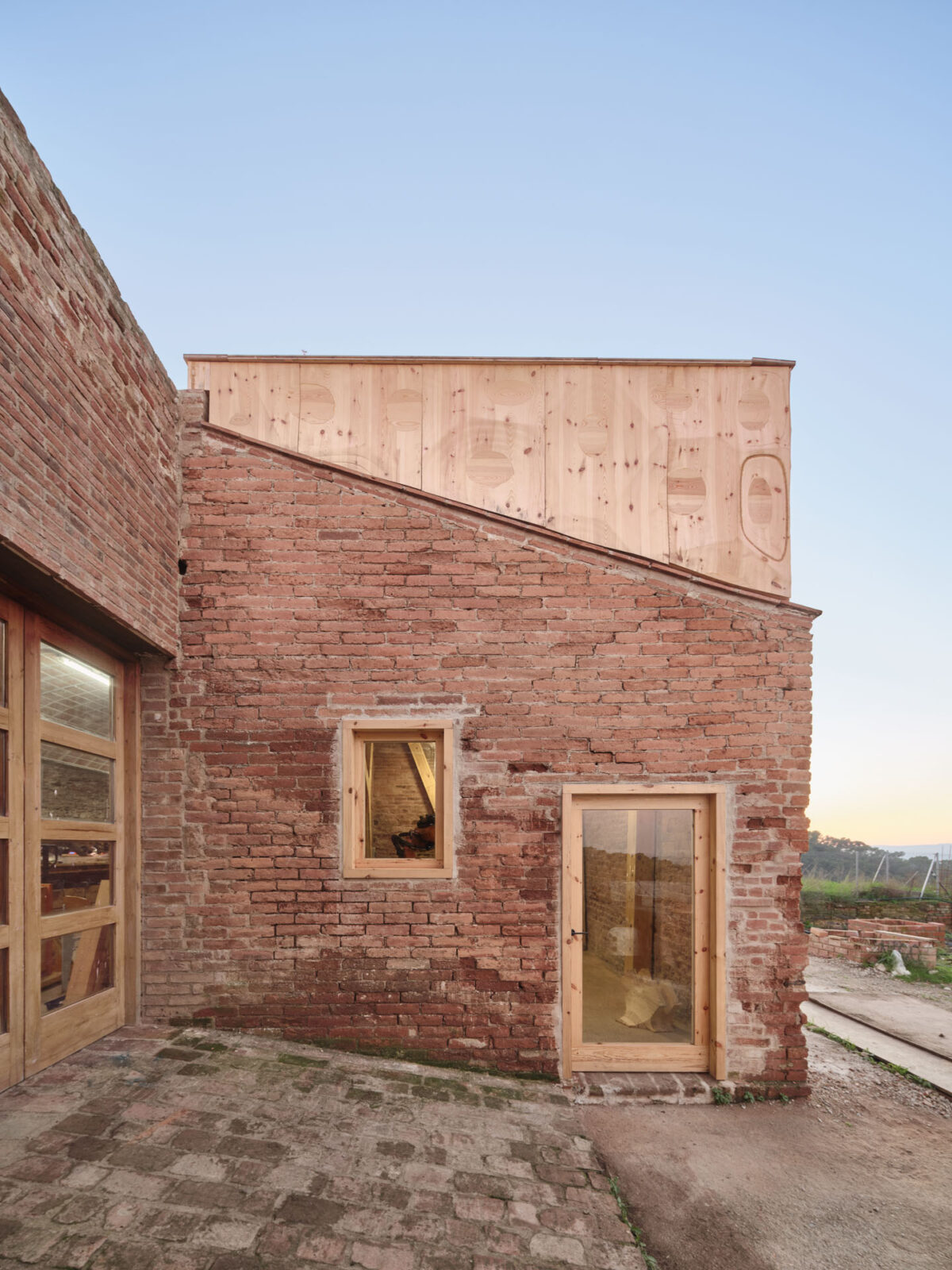 Photo credit: Adrià Goula