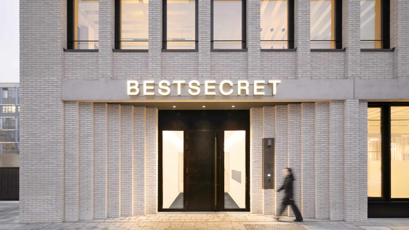 Photo credit: Mark Seelen