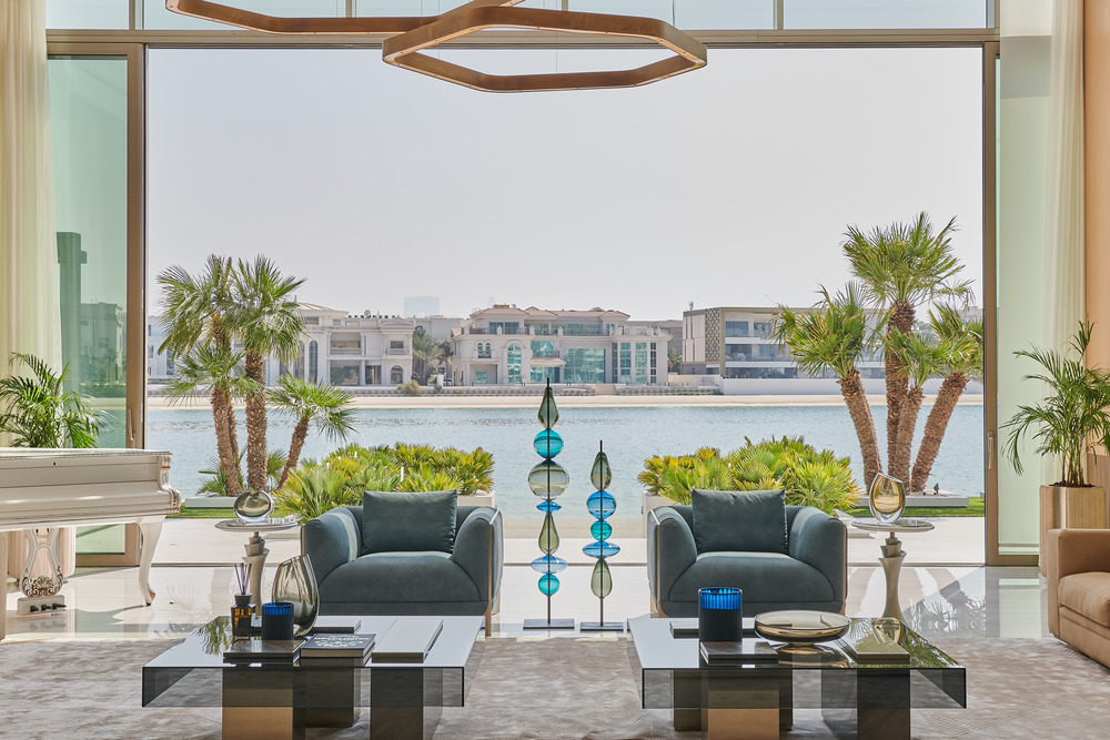 Dubai's New Beachfront Residence by E Plus A Atelier