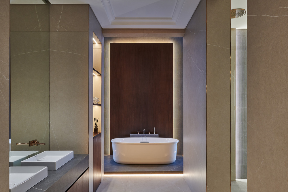 Dubai's New Beachfront Residence by E Plus A Atelier