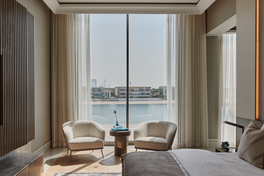 Dubai's New Beachfront Residence by E Plus A Atelier