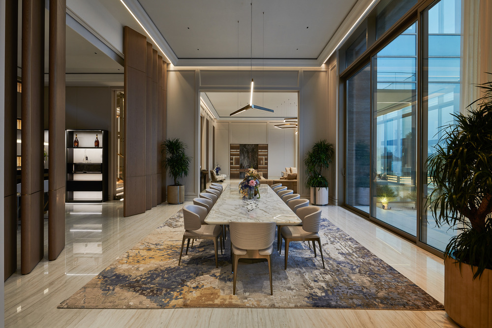 Dubai's New Beachfront Residence by E Plus A Atelier