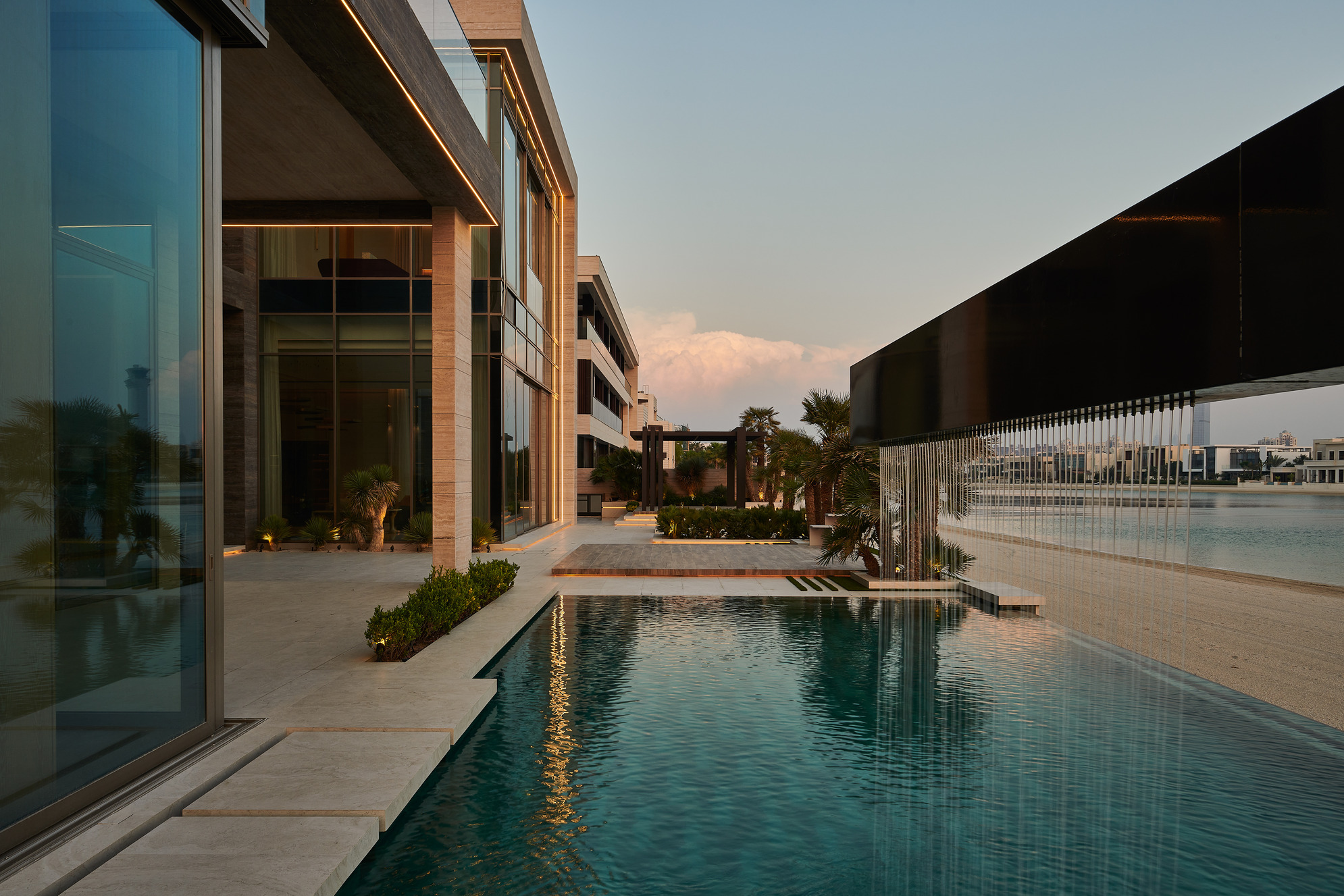 Dubai's New Beachfront Residence by E Plus A Atelier