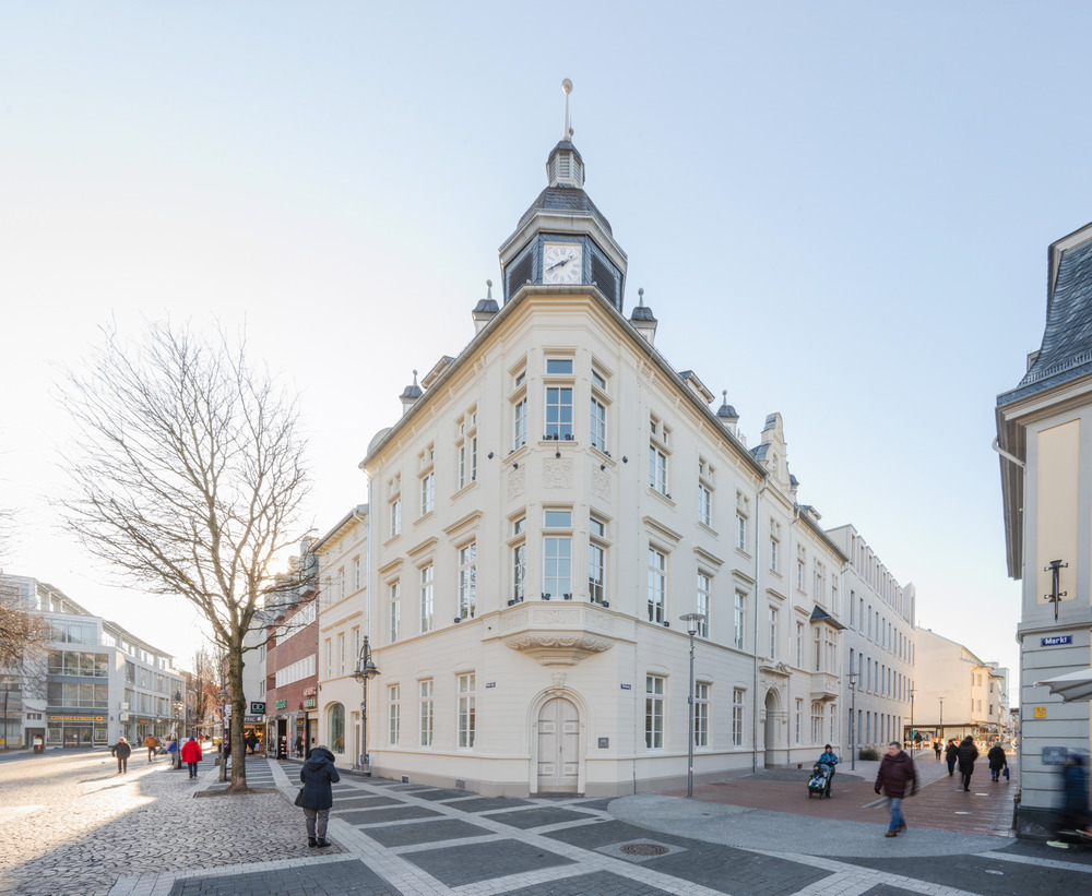 The listed city hall of Brühl, restored by JSWD