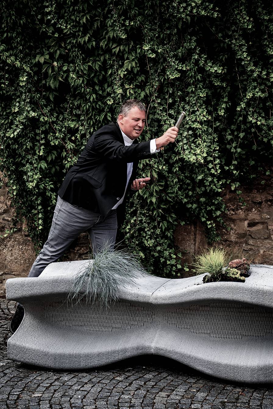 Photo credit: Tomas Rubin